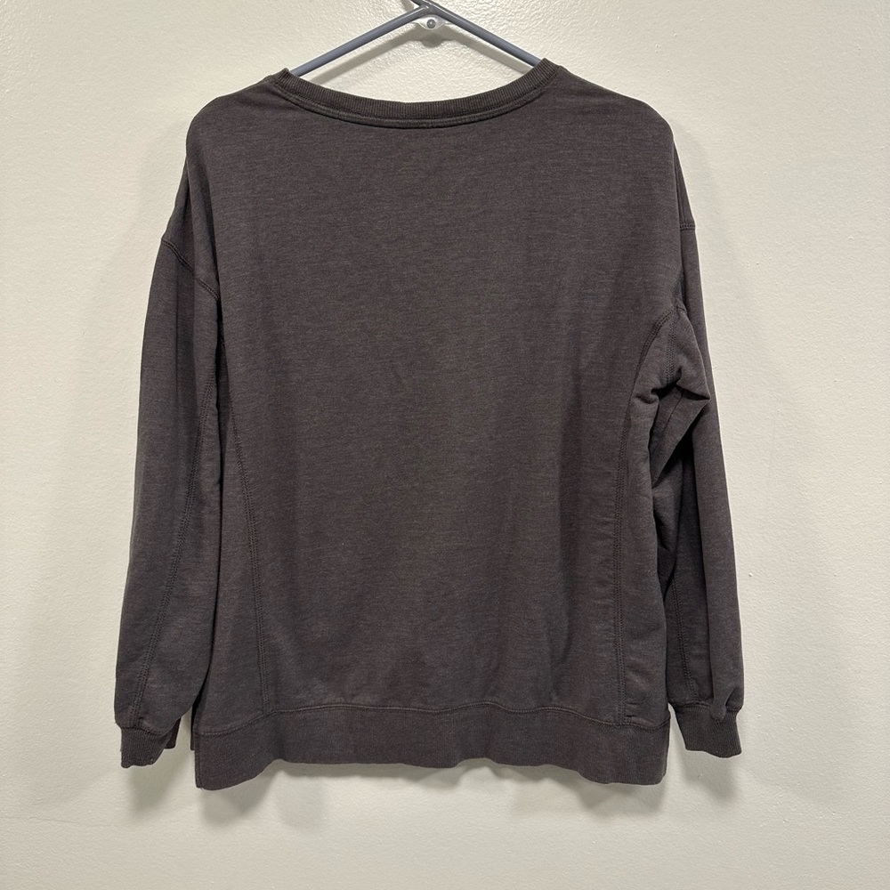 Wildfox sweatshirt! Gray “easy does it” crewneck sweatshirt women’s size small - Picture 4 of 5
